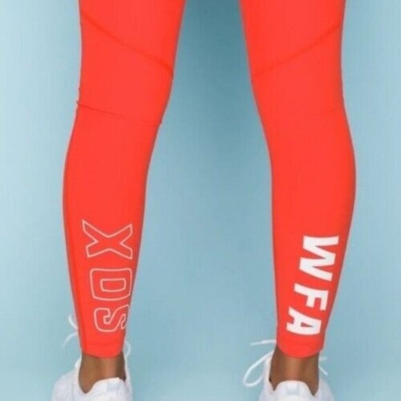 ✖️Unavailable✖️ SDA x WFX leggings - Picture 1 of 5